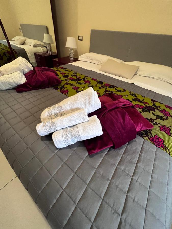 Stay In Style - Vibrant Condo In San Giovanni Lupatoto 산 조반니 루페투투 외부 사진