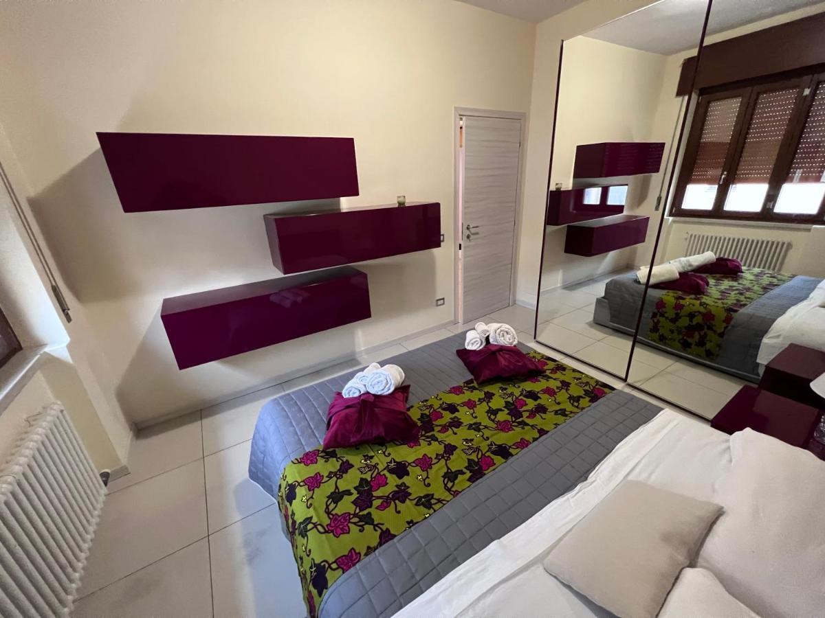 Stay In Style - Vibrant Condo In San Giovanni Lupatoto 산 조반니 루페투투 외부 사진