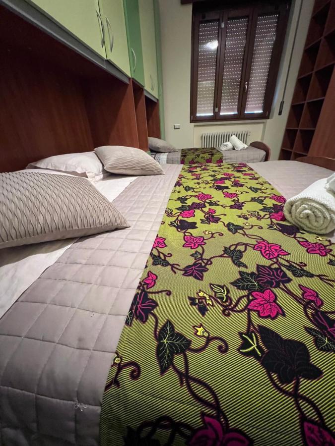 Stay In Style - Vibrant Condo In San Giovanni Lupatoto 산 조반니 루페투투 외부 사진